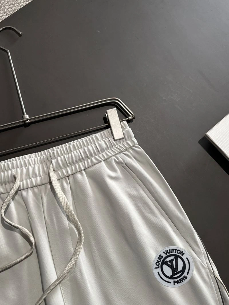 Functional Louis Vuitton Long Pants 138658