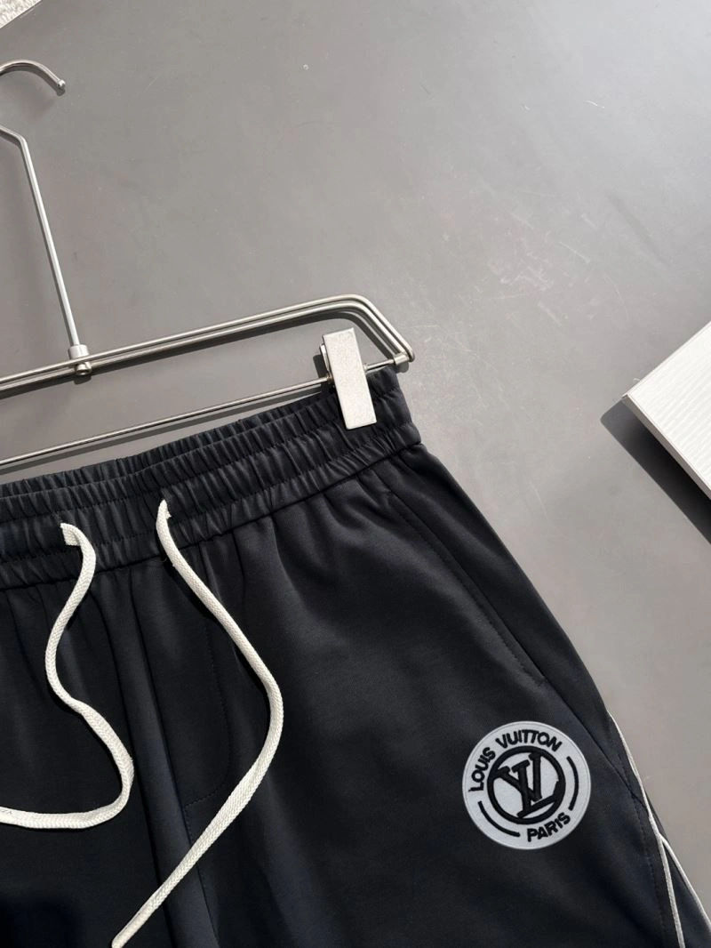 Minimalist Louis Vuitton Long Pants 138659