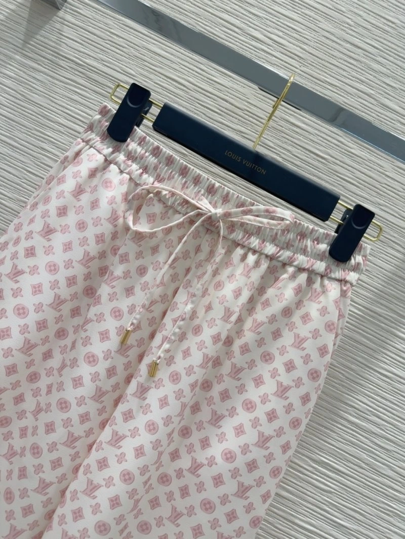 EyeCatching Louis Vuitton Long Pants 131190