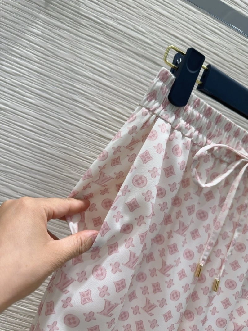 EyeCatching Louis Vuitton Long Pants 131190