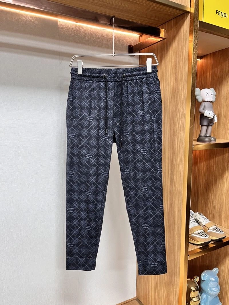 RelaxedFit Louis Vuitton Long Pants 137852