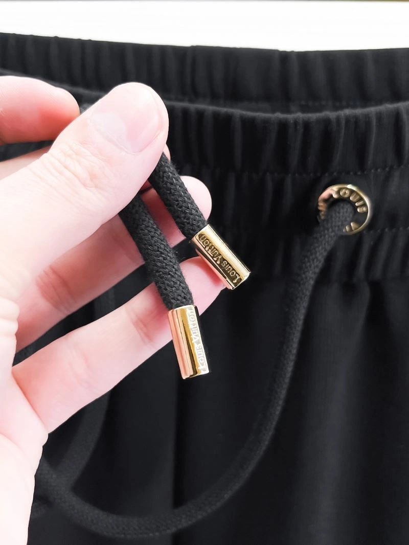 Affordable Louis Vuitton Long Pants 137840