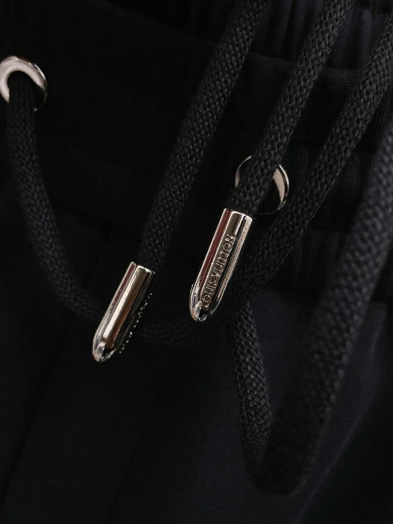 Refined Louis Vuitton Long Pants 137844