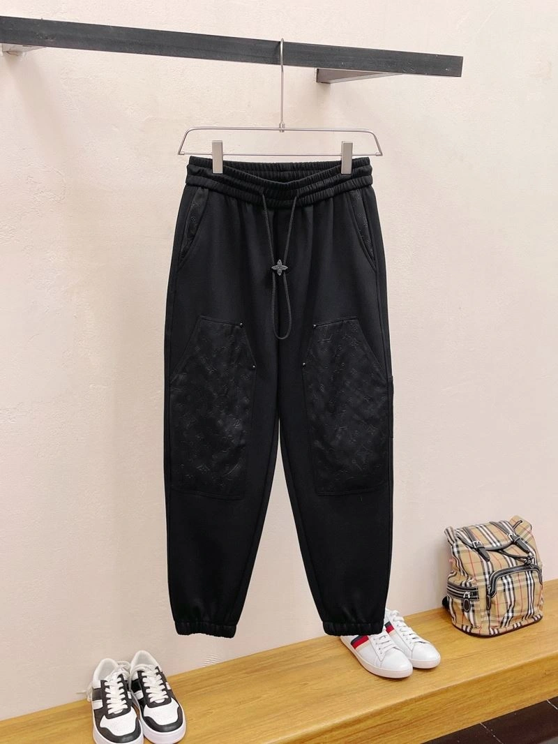 Louis Vuitton Long Pants Casual 137867