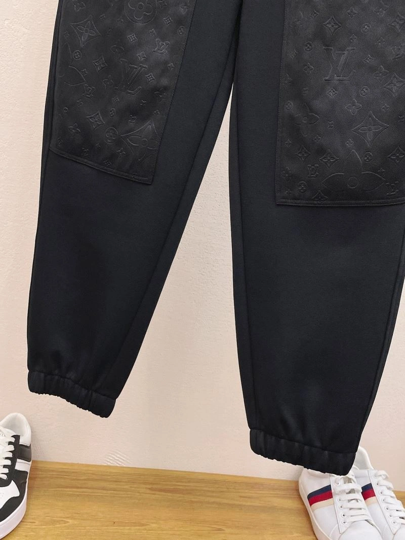 Louis Vuitton Long Pants Casual 137867