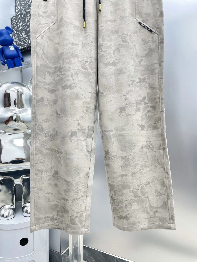 Louis Vuitton Long Pants Classic 137825