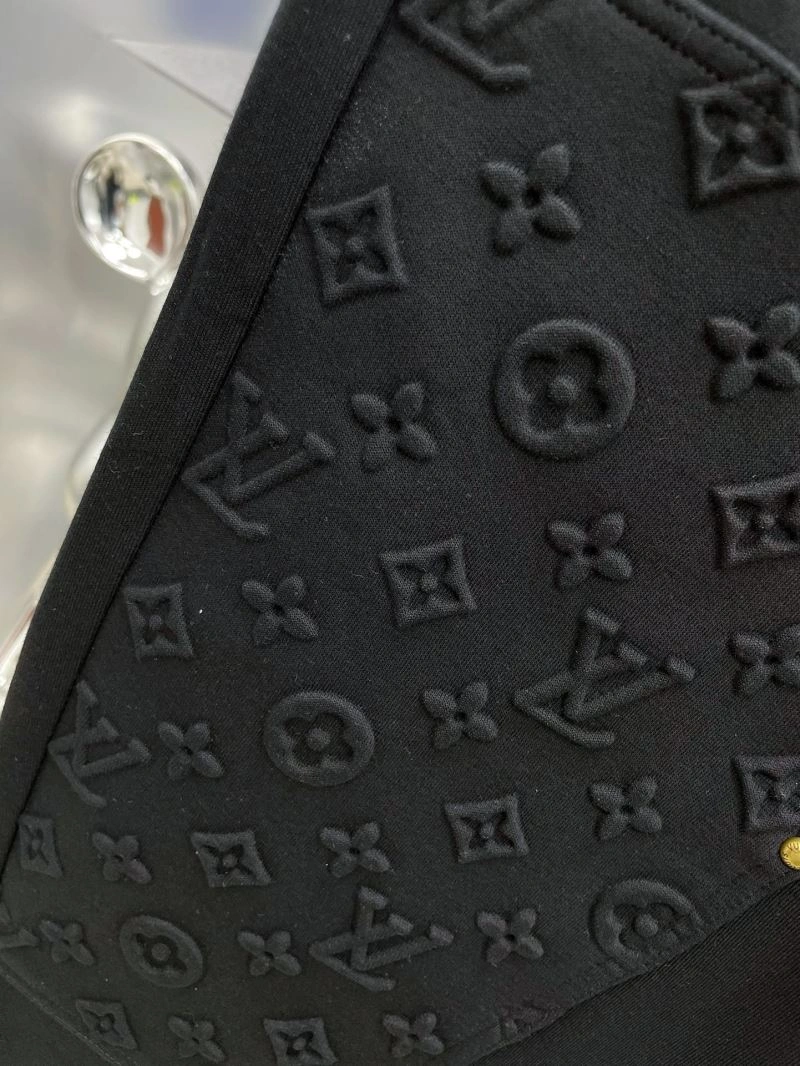Trendsetting Louis Vuitton Long Pants 137816