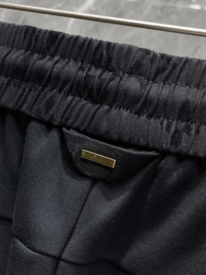 Louis Vuitton Long Pants WeatherProof 136964