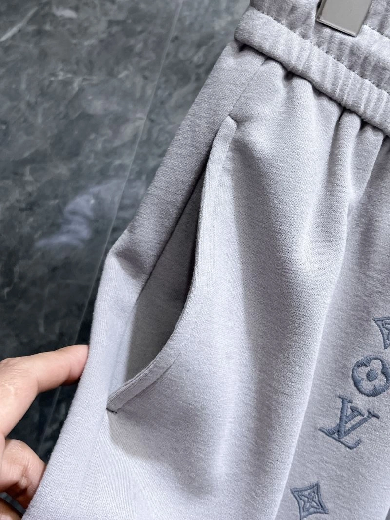 Louis Vuitton Long Pants FreshLook 136966