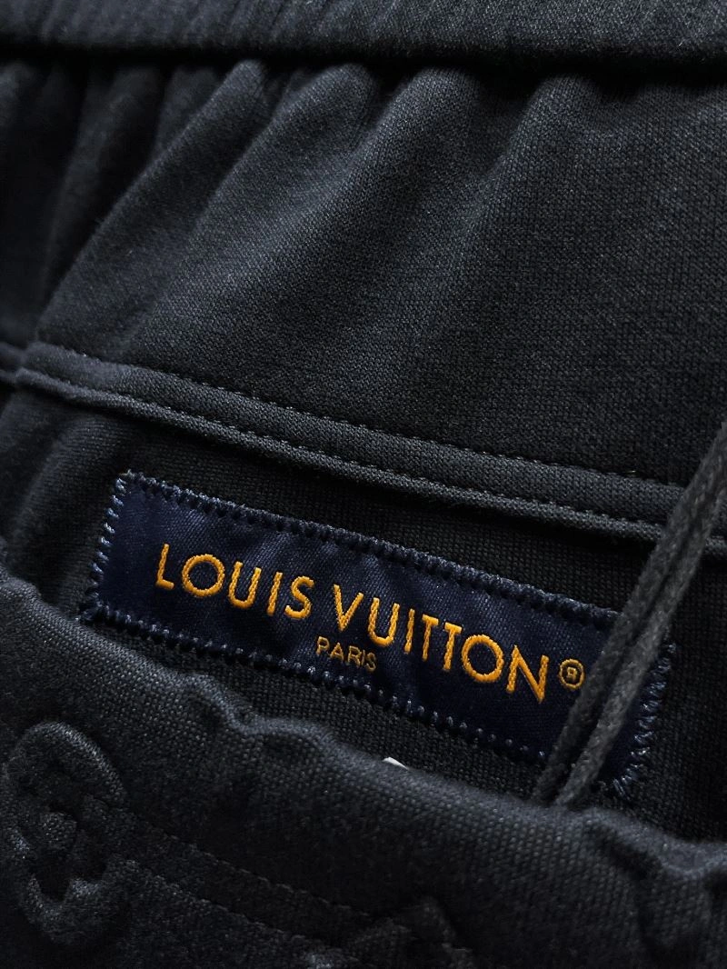 Louis Vuitton Long Pants Breathable 136960