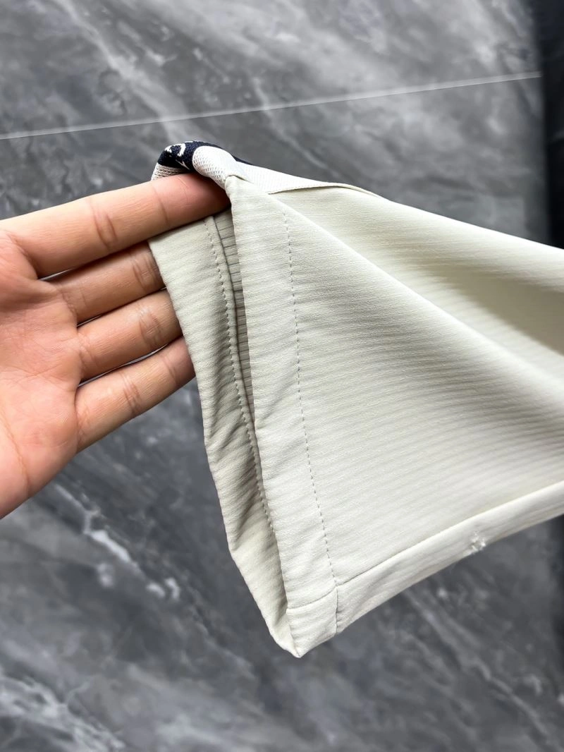 Packable Louis Vuitton Long Pants 136958