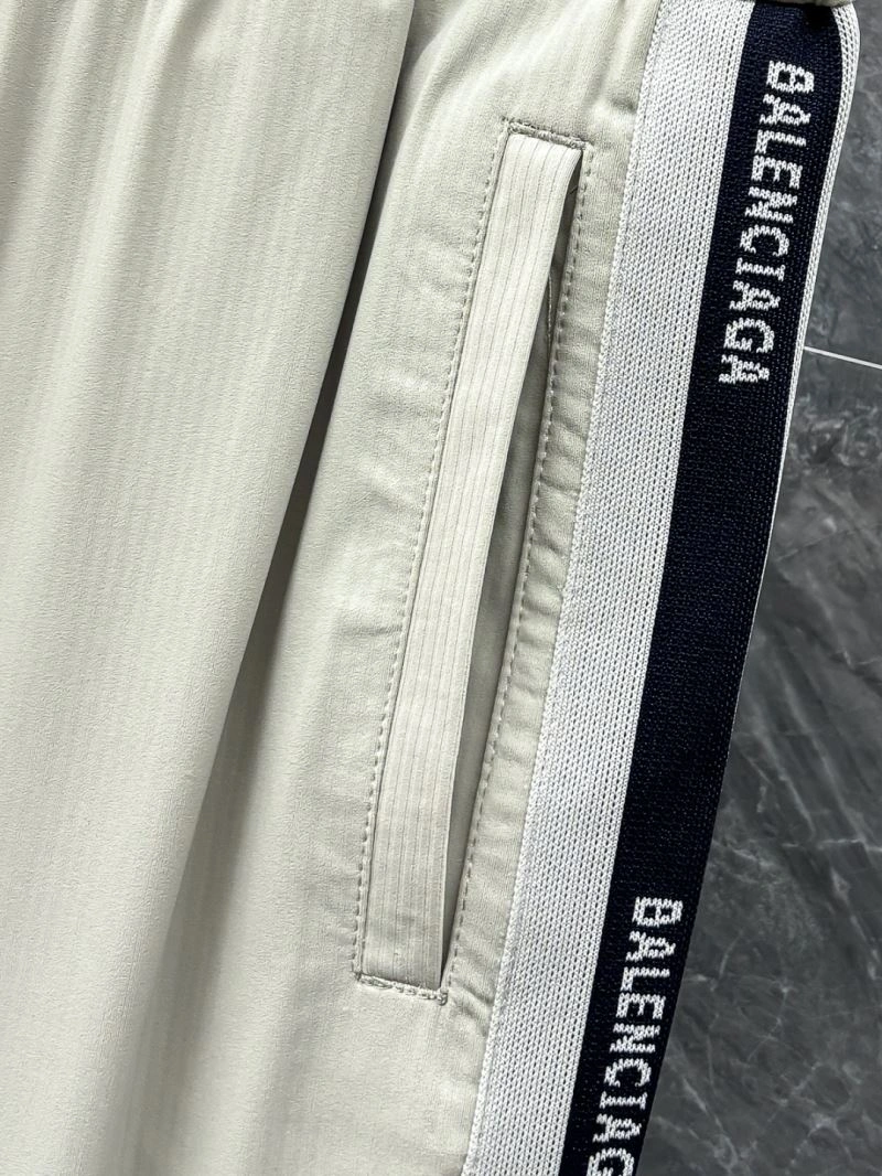 Packable Louis Vuitton Long Pants 136958