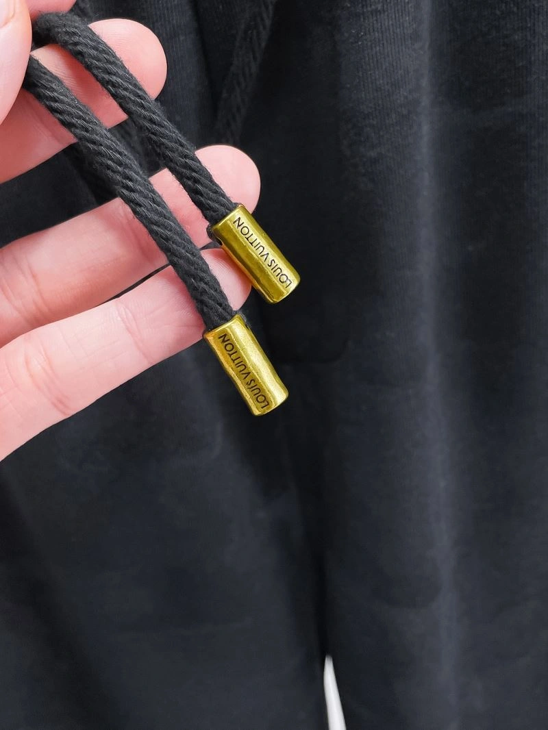 NewStyle Louis Vuitton Long Pants 136949