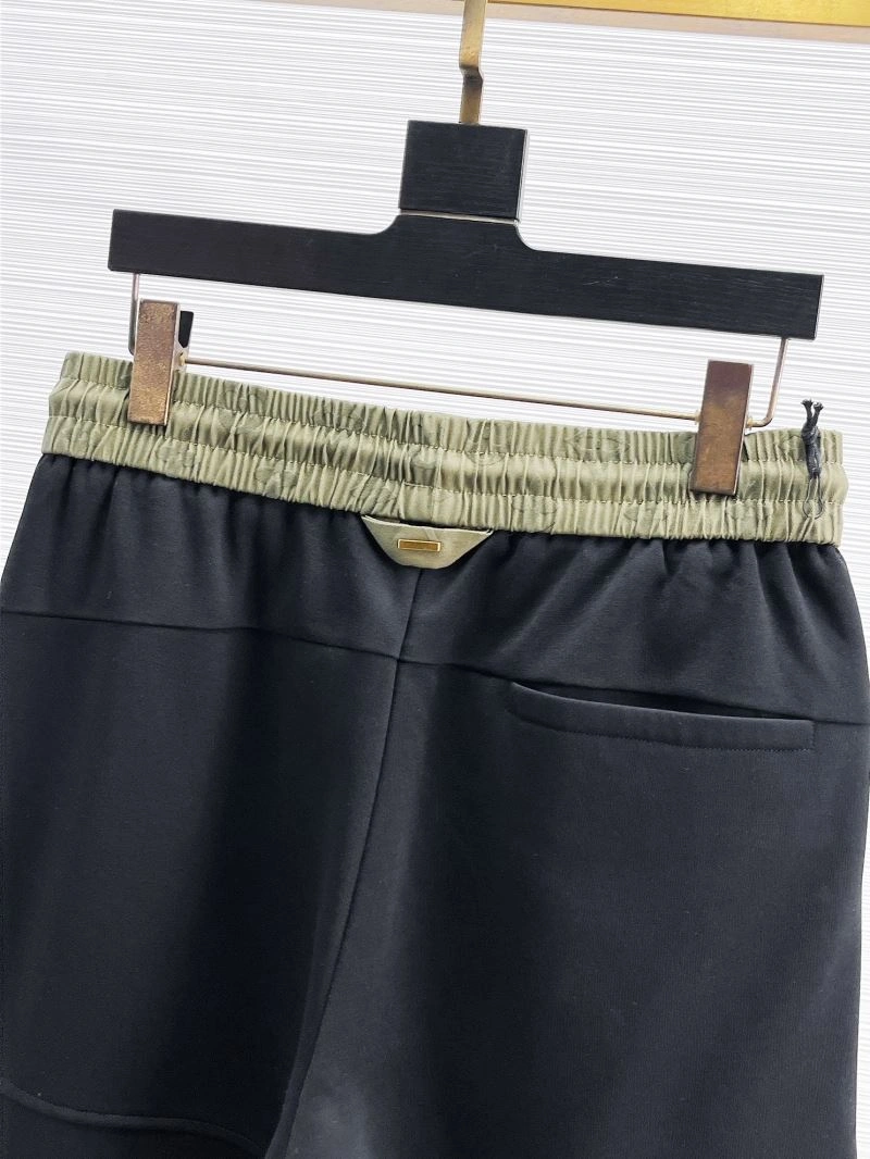 Popular Louis Vuitton Long Pants 136934