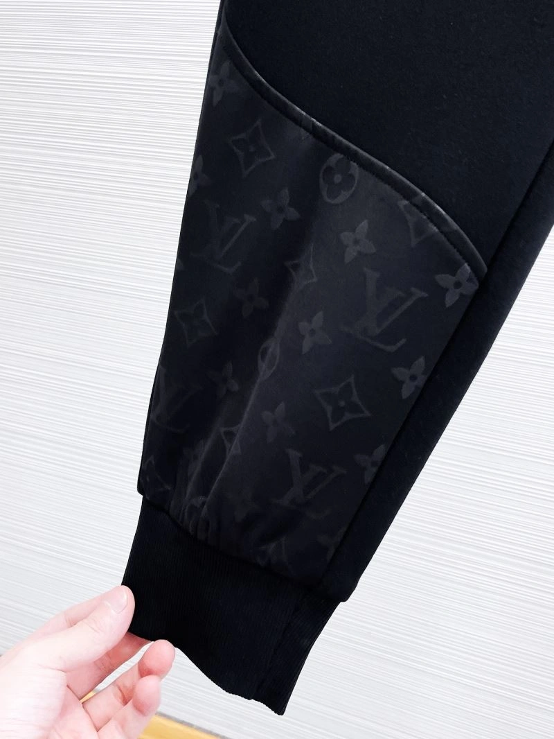 Louis Vuitton Long Pants MoistureWicking 136927