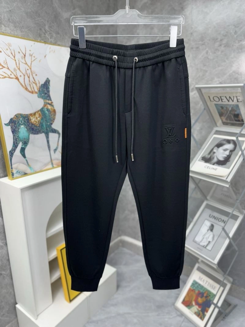 Lightweight Louis Vuitton Long Pants 136903