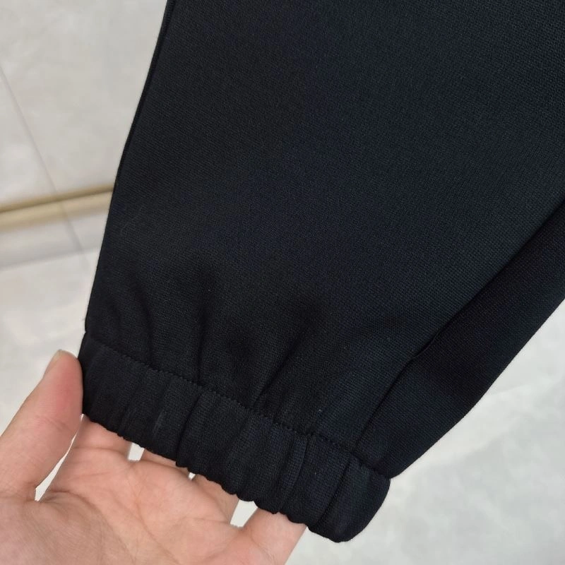 UrbanChic Louis Vuitton Long Pants 136917