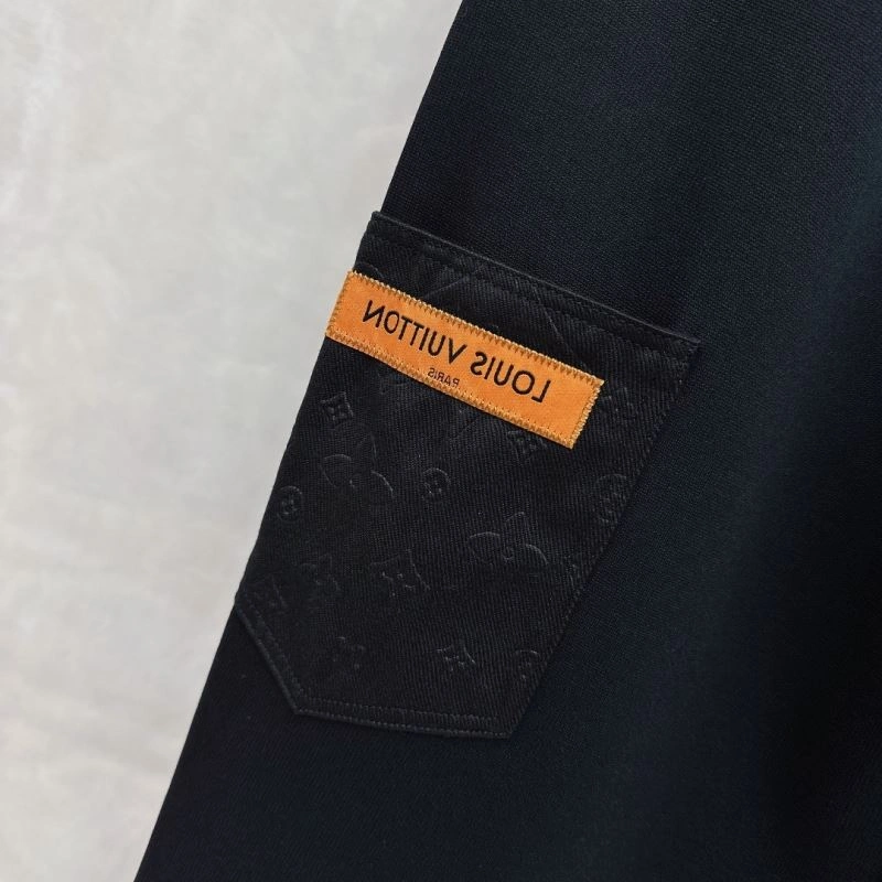 UrbanChic Louis Vuitton Long Pants 136917