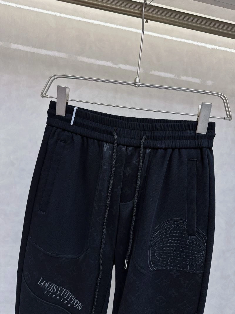 Louis Vuitton Long Pants Effortless 136921