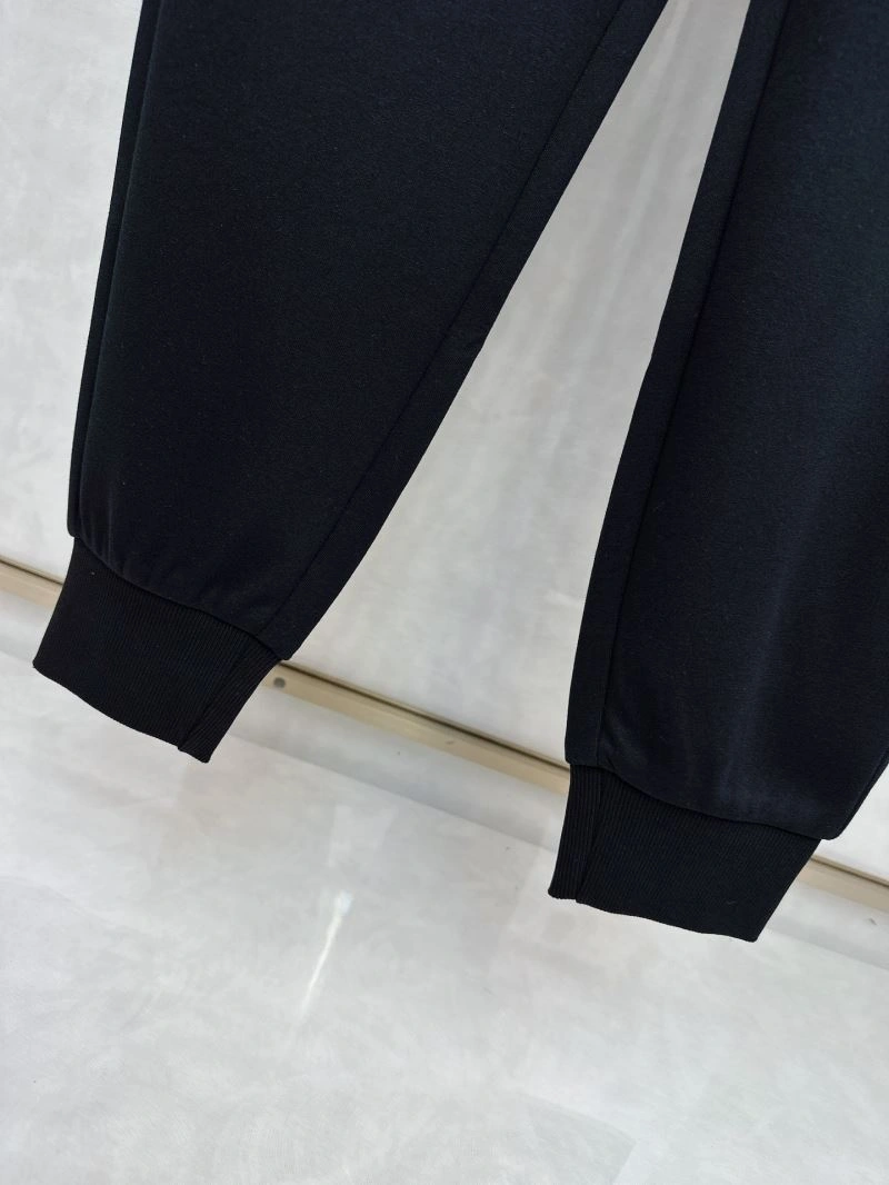 Louis Vuitton Long Pants Effortless 136921