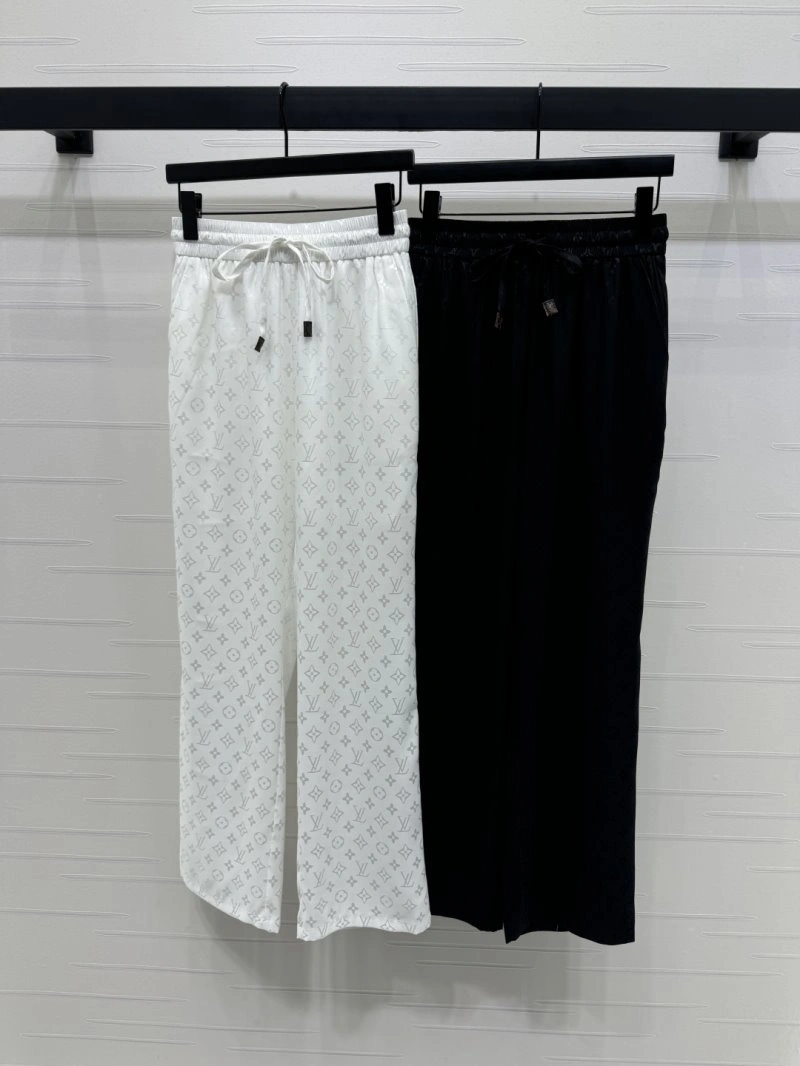 Louis Vuitton Long Pants WeatherProof 131091