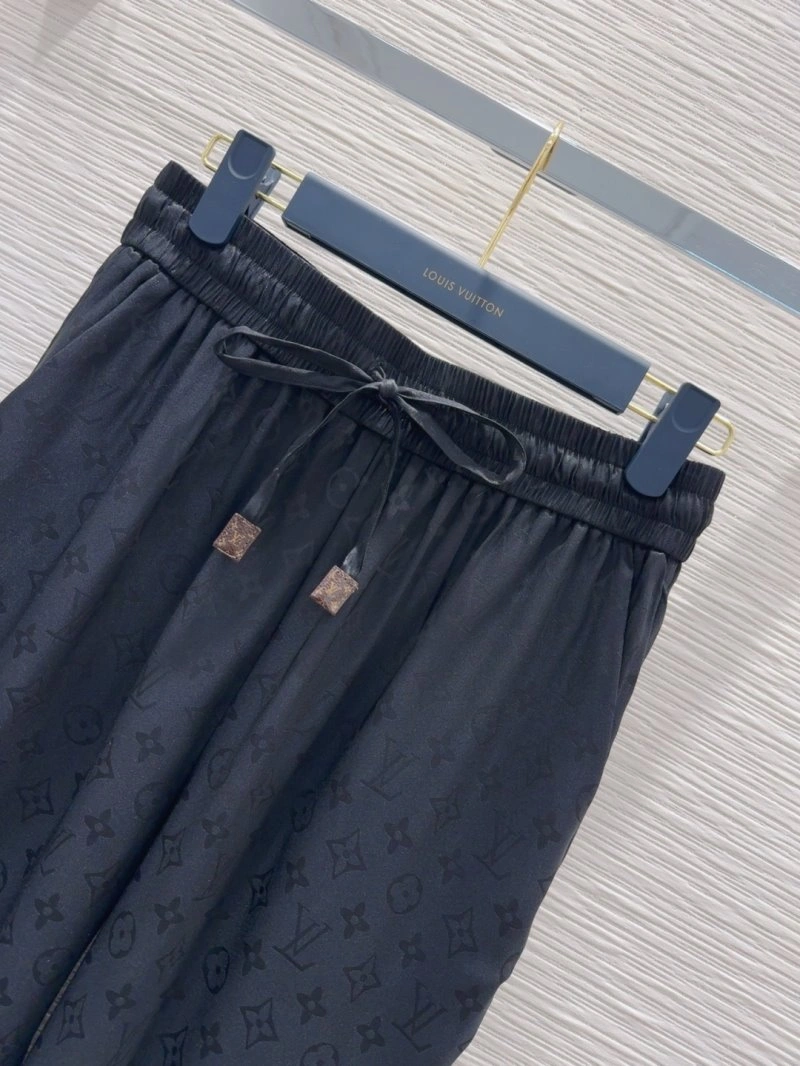 GoAnywhere Louis Vuitton Long Pants 131094