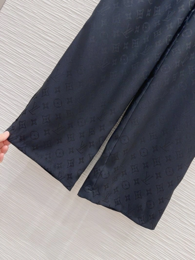 GoAnywhere Louis Vuitton Long Pants 131094