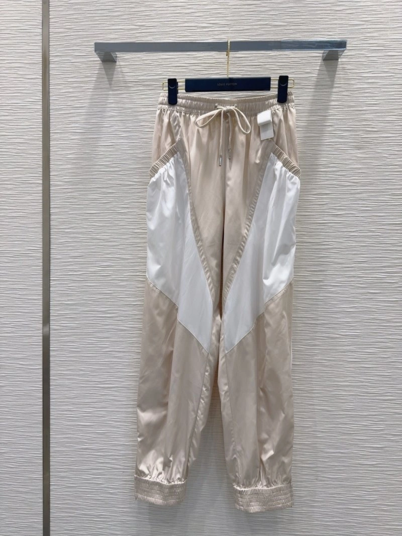 Louis Vuitton Long Pants UrbanChic 131079