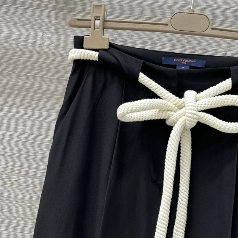 Trendy Louis Vuitton Long Pants 131068