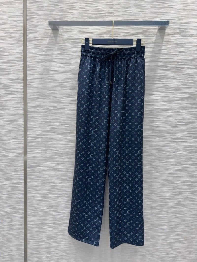 Chic Louis Vuitton Long Pants 131800