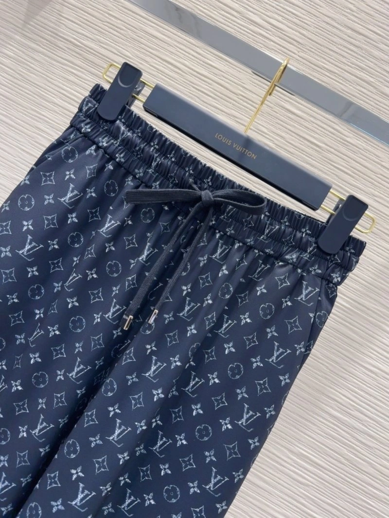 Chic Louis Vuitton Long Pants 131800