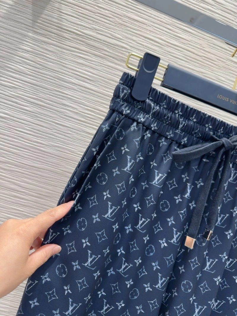 Chic Louis Vuitton Long Pants 131800