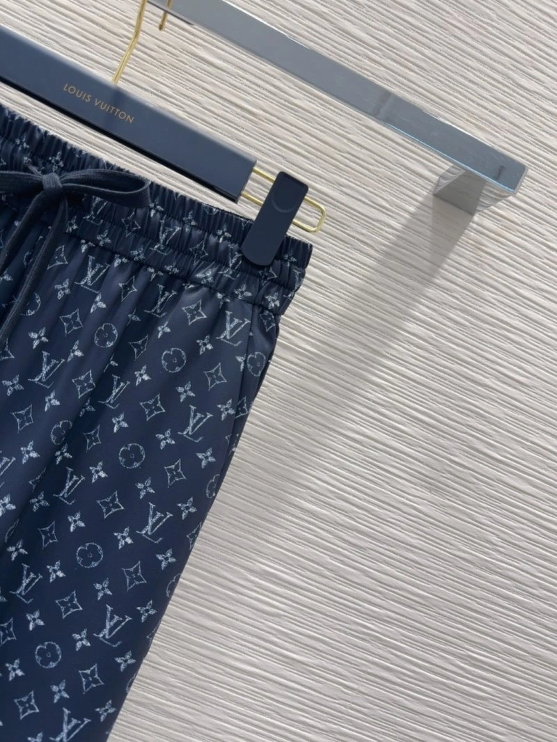 Chic Louis Vuitton Long Pants 131800