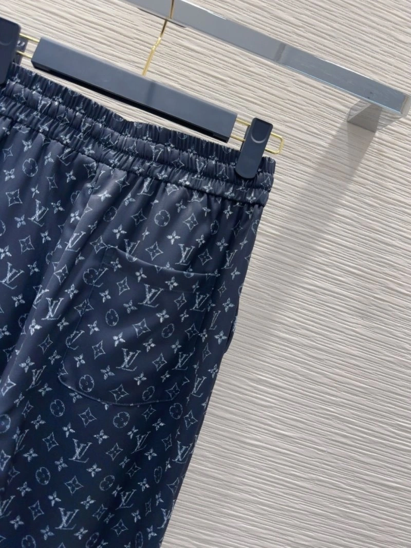 Chic Louis Vuitton Long Pants 131800