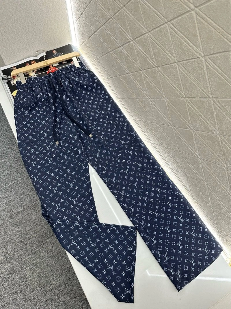 Sustainable Louis Vuitton Long Pants 131787