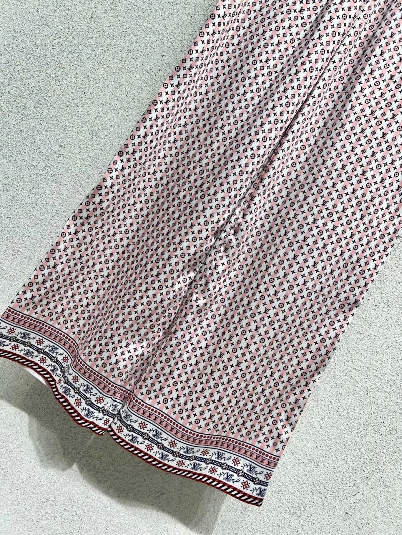 Louis Vuitton Long Pants GoAnywhere 131777