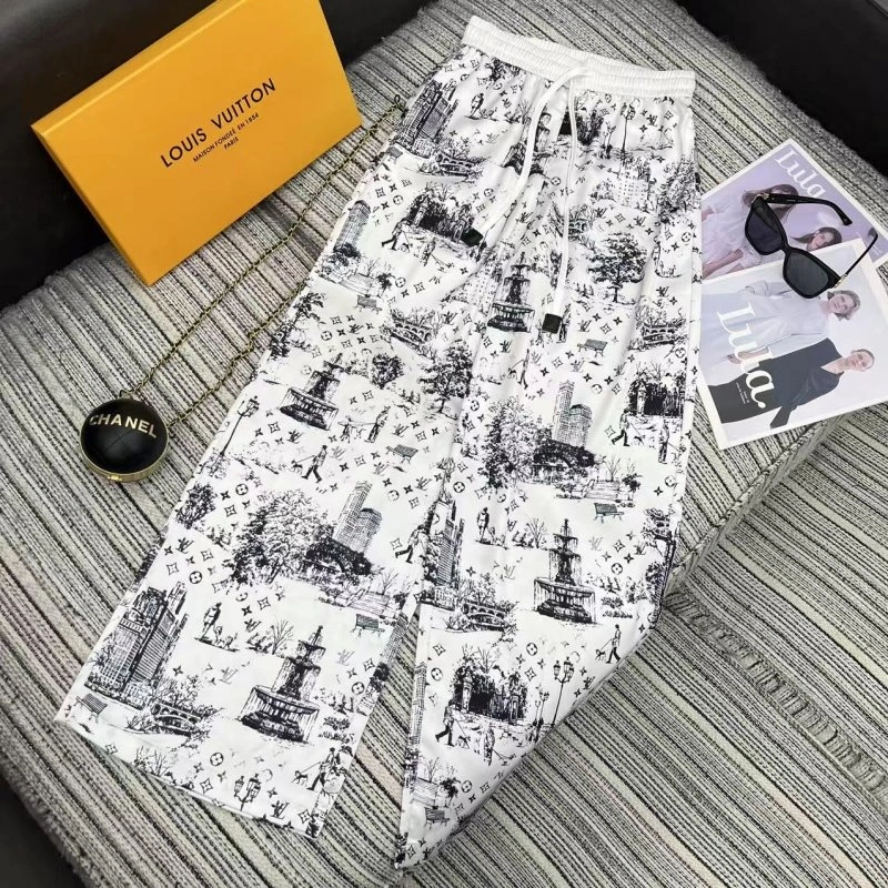 Sleek Louis Vuitton Long Pants 131779