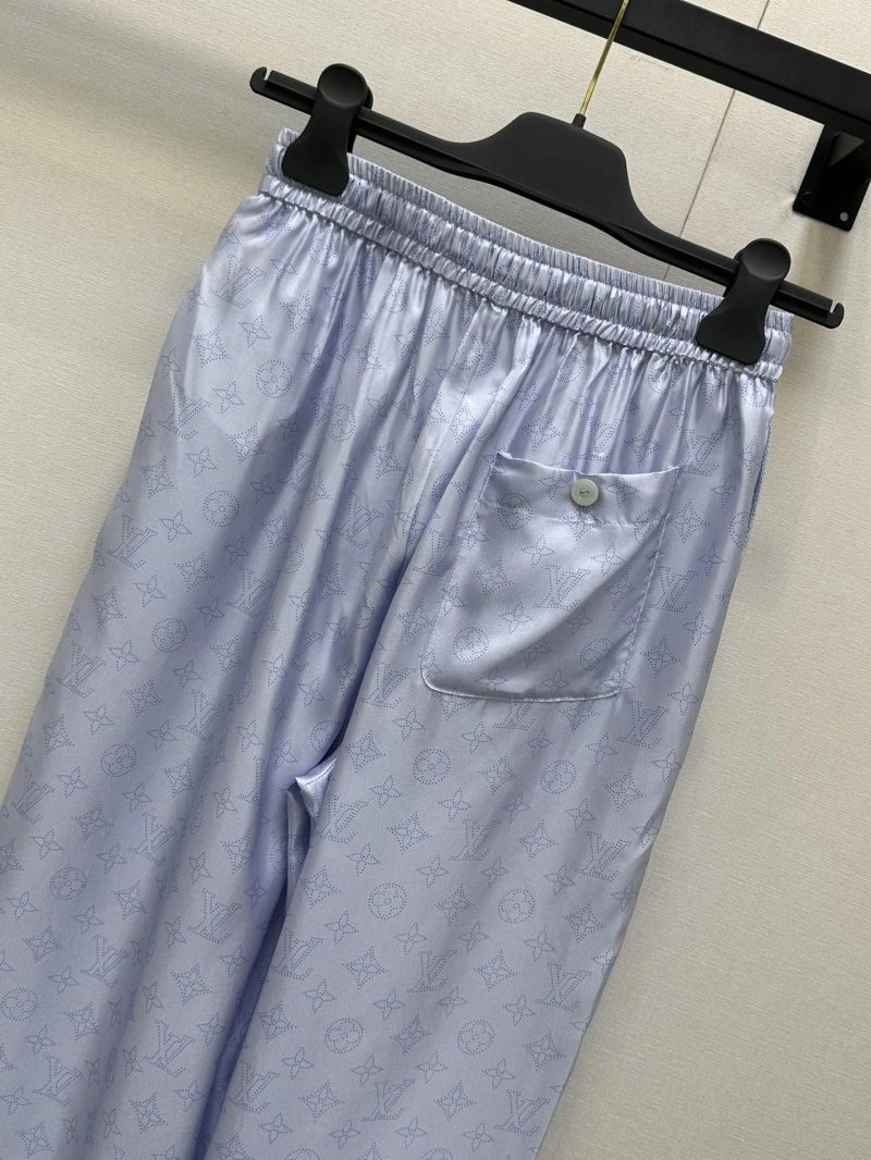 Minimalist Louis Vuitton Long Pants 130782