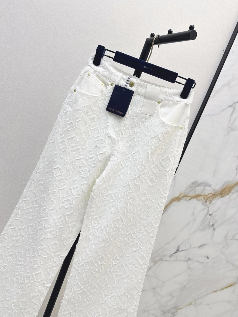 Louis Vuitton Long Pants Sustainable 130788