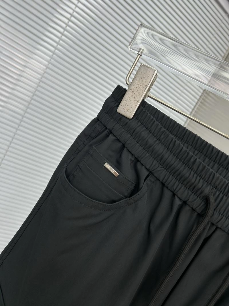 Versatile Louis Vuitton Long Pants 135879
