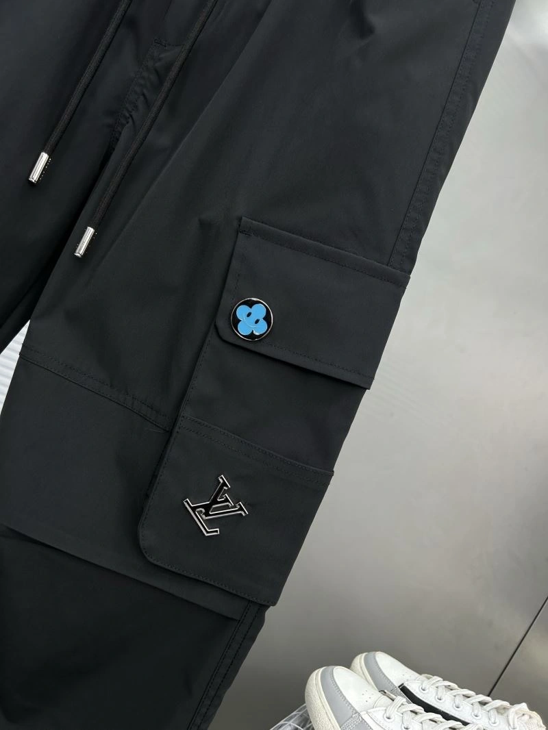 Versatile Louis Vuitton Long Pants 135879