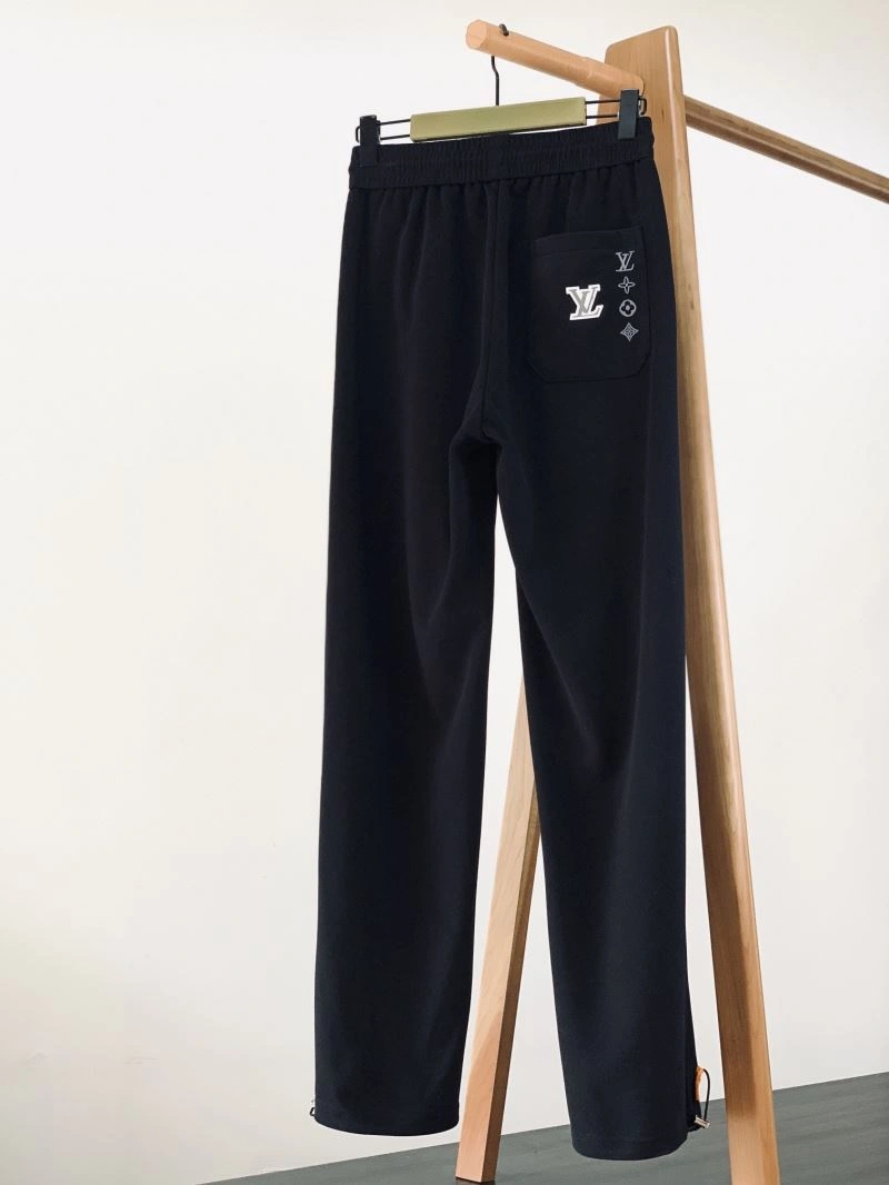 Sleek Louis Vuitton Long Pants 135854