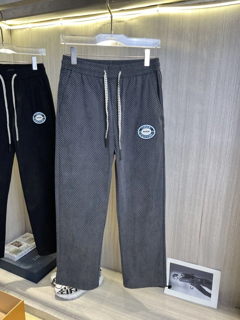 Sleek Louis Vuitton Long Pants 135853