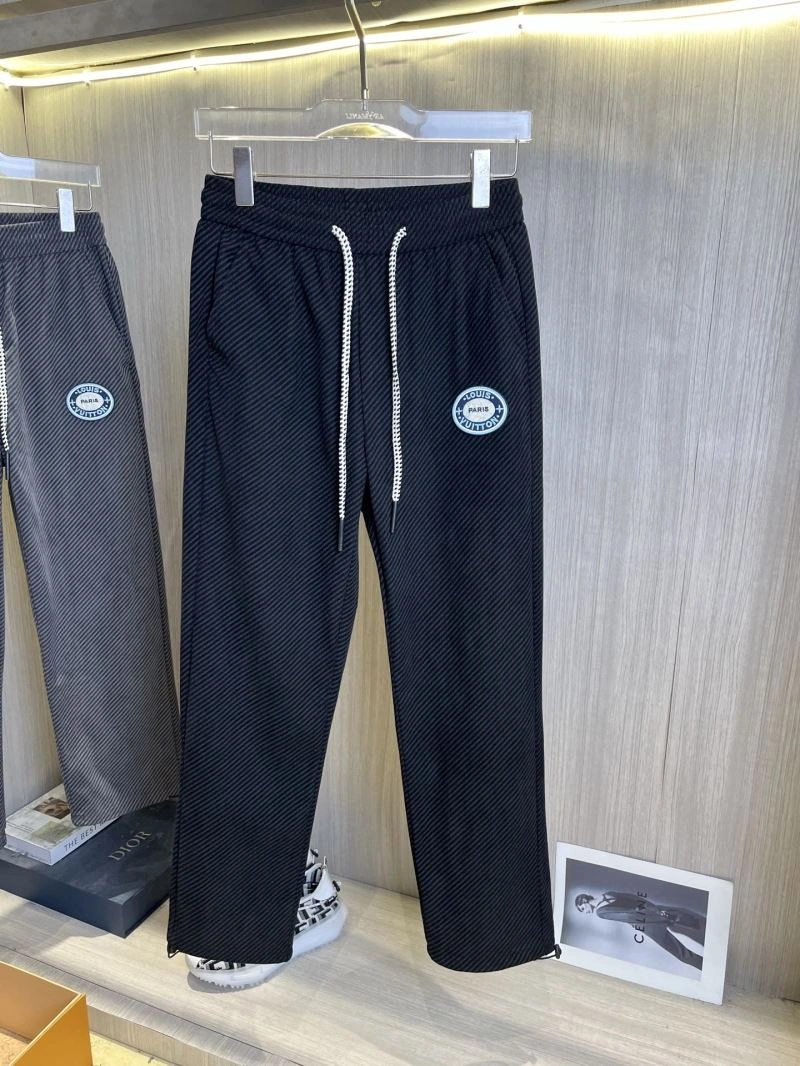 Sleek Louis Vuitton Long Pants 135853