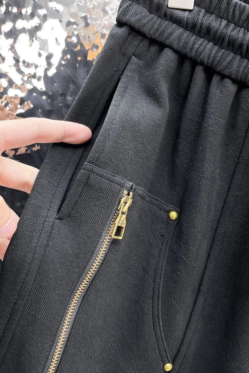 Breathable Louis Vuitton Long Pants 135851
