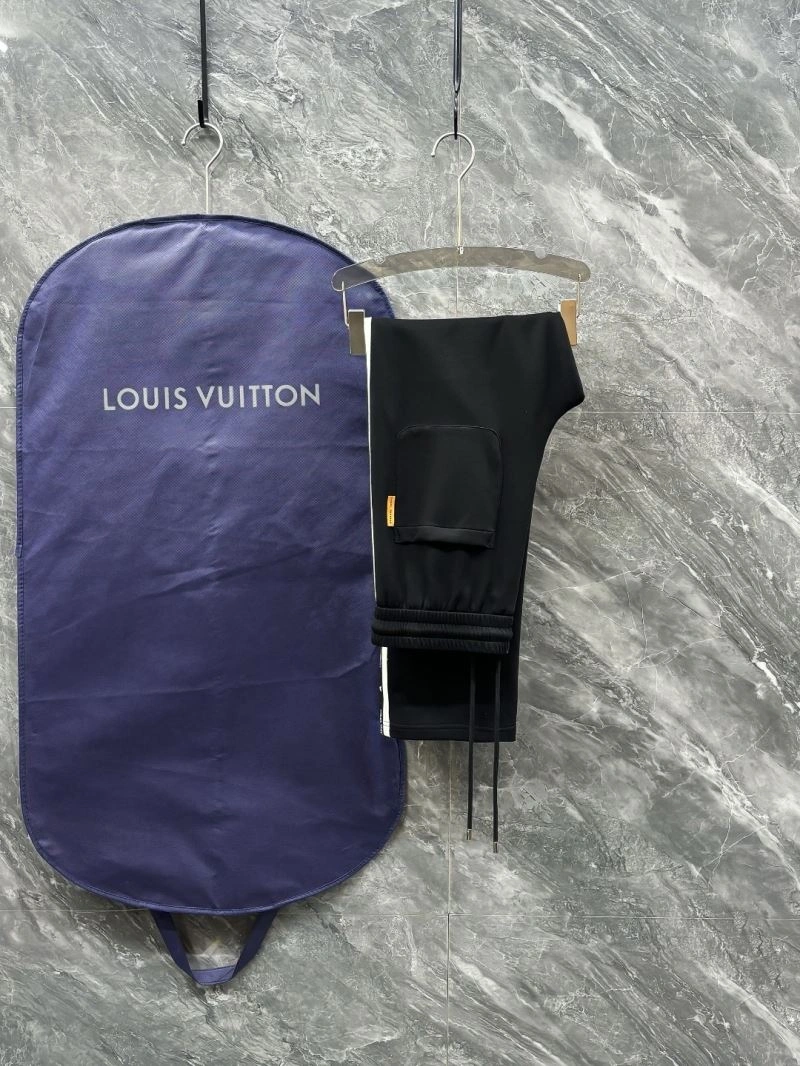 Louis Vuitton Long Pants EasyMatch 135846