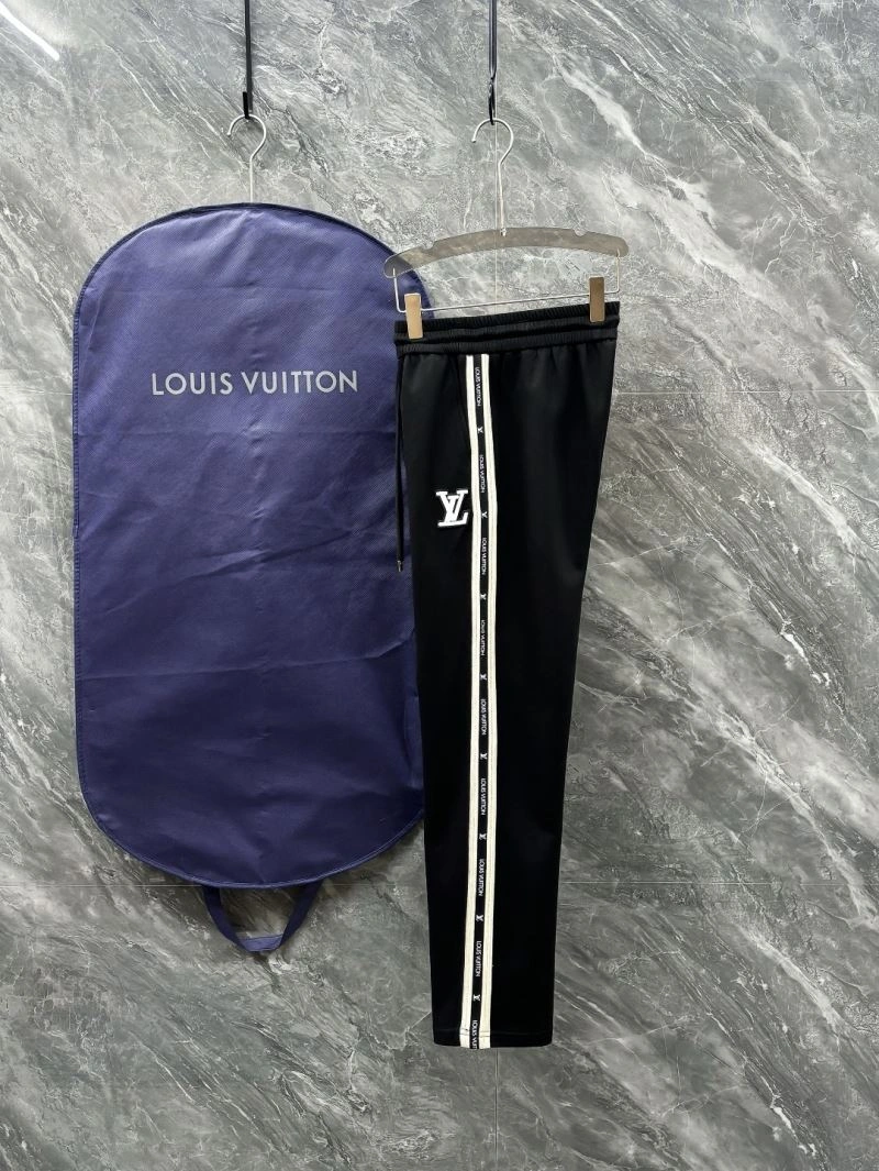 Louis Vuitton Long Pants EasyMatch 135846