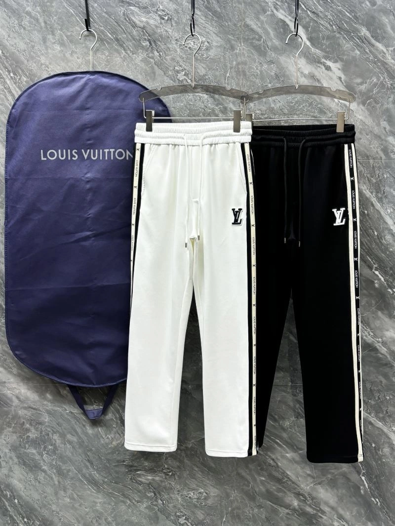 Louis Vuitton Long Pants ZipUp 135852