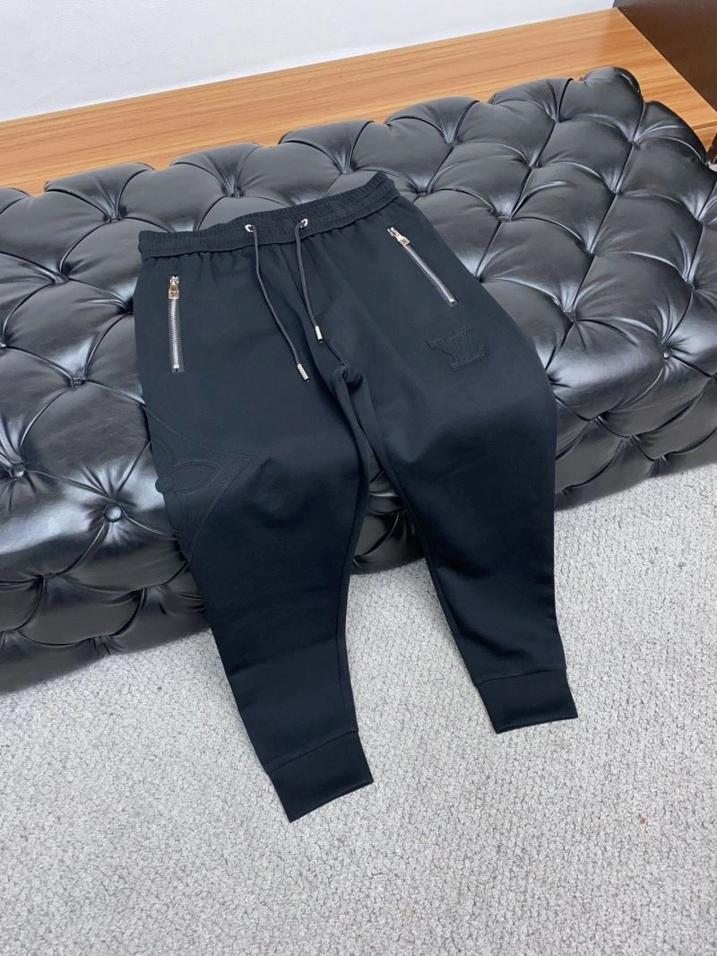 Louis Vuitton Long Pants FashionForward 135020