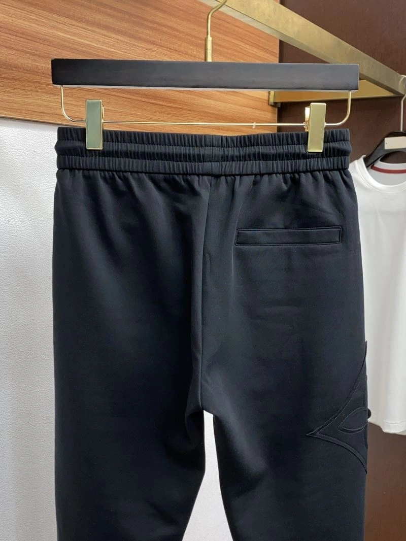 Louis Vuitton Long Pants FashionForward 135020